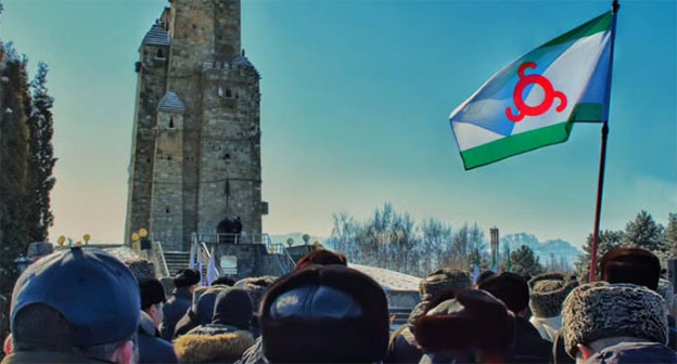 Акция в память о депортации ингушей в Назрани. 23 февраля 2026 г. Фото: https://www.instagram.com/p/DVGL7fqiAfg/?img_index=12 принадлежит компании Meta деятельность которой запрещена в России Акция в память о депортации ингушей в Назрани. 23 февраля 2026 г. Фото: https://www.instagram.com/p/DVGL7fqiAfg/?img_index=12 принадлежит компании Meta деятельность которой запрещена в России