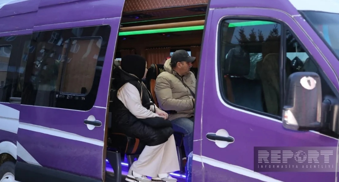 Азербайджанские переселенцы. 11 марта 2026 года. Фото: Report https://report.az/daxili-siyaset/xocavend-ve-xocali-rayonlarina-novbeti-koc-karvanlari-yola-salinib1214323465 Азербайджанские переселенцы. 11 марта 2026 года. Фото: Report https://report.az/daxili-siyaset/xocavend-ve-xocali-rayonlarina-novbeti-koc-karvanlari-yola-salinib1214323465
