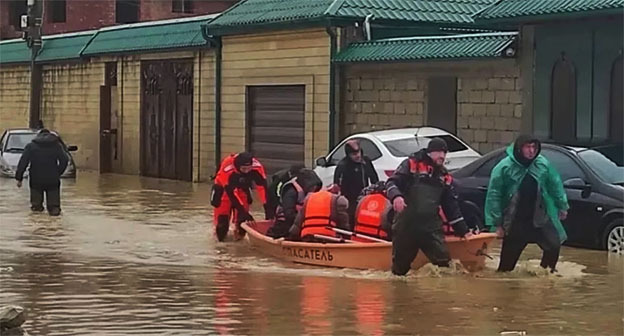 Наводнение в Дагестане. Фото: МЧС России Наводнение в Дагестане. Фото: МЧС России