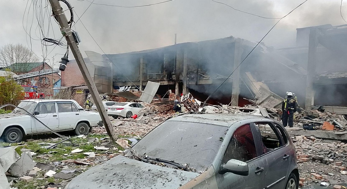 Последствия взрыва во Владикавказе. Фото: МЧС https://15.mchs.gov.ru/deyatelnost/press-centr/operativnaya-informaciya/5732481