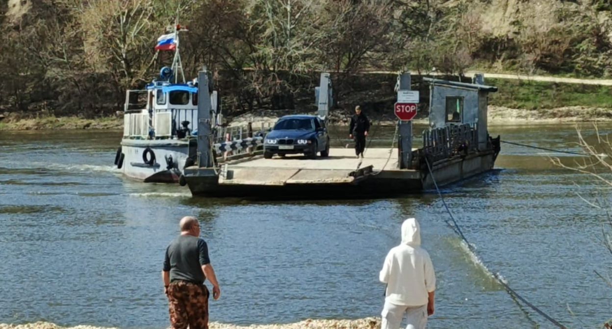 Переправа в Новогригорьевской. Фото предоставлено "Кавказскому узлу" Светланой Сурковой.