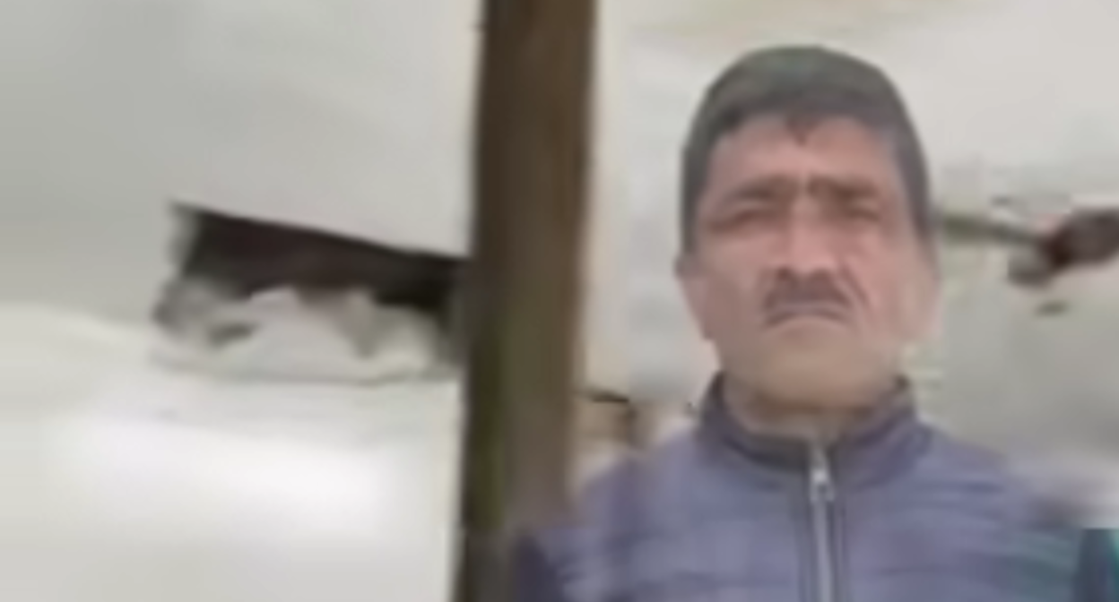 Яшар Гасымов. Стоп-кадр видео издания "Азадллыг" https://www.facebook.com/reel/972631465222208 (деятельность компании Meta, владеющей соцсетью, запрещена в России).