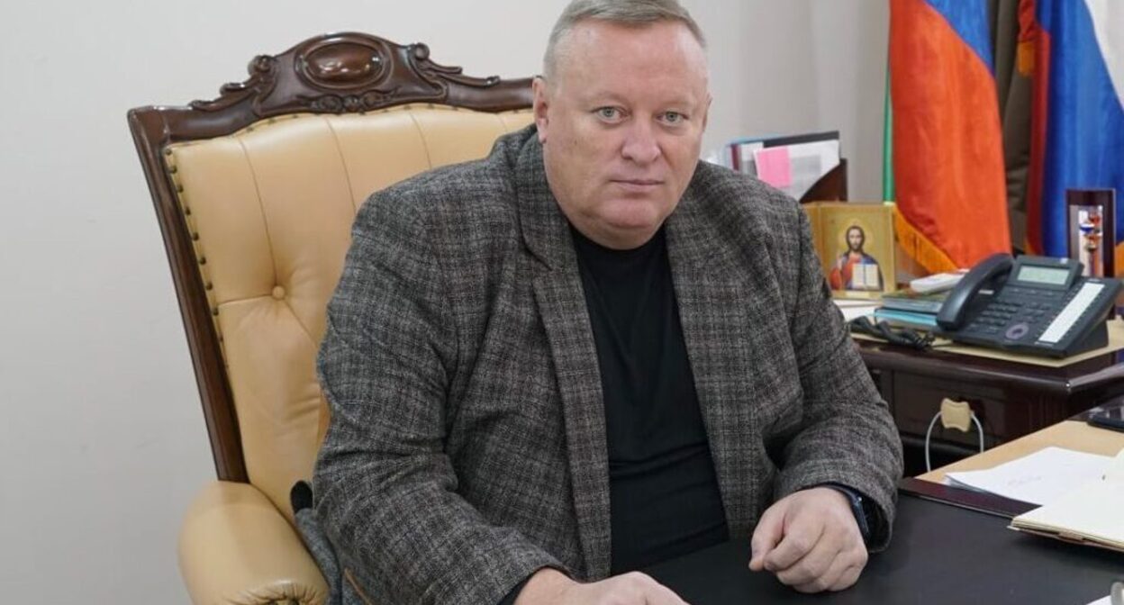 Борис Гонцов. Кадр видеосюжета телеканала "Среда"