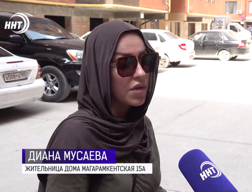 Жители многоквартирного дома в Махачкале с аварийным лифтом. Фото: ННТ / Telegram-канал
