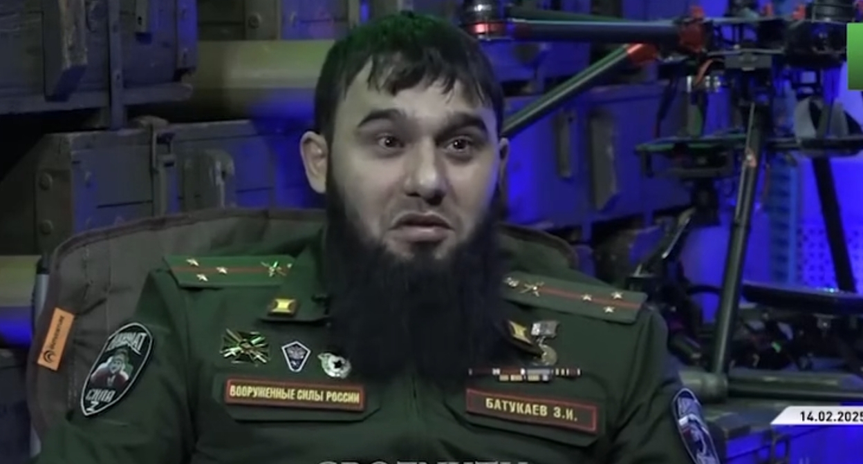 Зелимхан Батукаев дает интервью ЧГТРК "Грозный" 14 февраля 2025 года. Кадр видео groznytv
/ Instagram** Зелимхан Батукаев дает интервью ЧГТРК "Грозный" 14 февраля 2025 года. Кадр видео groznytv
/ Instagram**