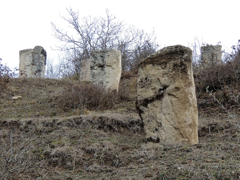 Хачкары Нагорного Карабаха. с.Кичан Мардакертского района. Хачкары Нагорного Карабаха. с.Кичан Мардакертского района.