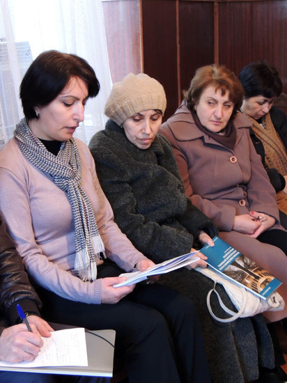Карине Дадамян, журналистка. Мартуни. отметила важность всестороннего изучения Баскской проблемы и процесса ее решения, особенностей Баскского национального движения, 