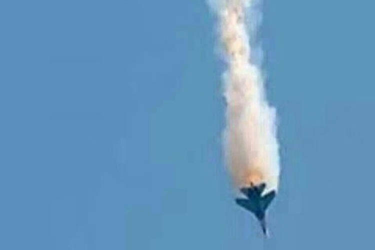Российский СУ-24 сбит турецкими ВВС. Фото взято из инета. Российский СУ-24 сбит турецкими ВВС. Фото взято из инета.